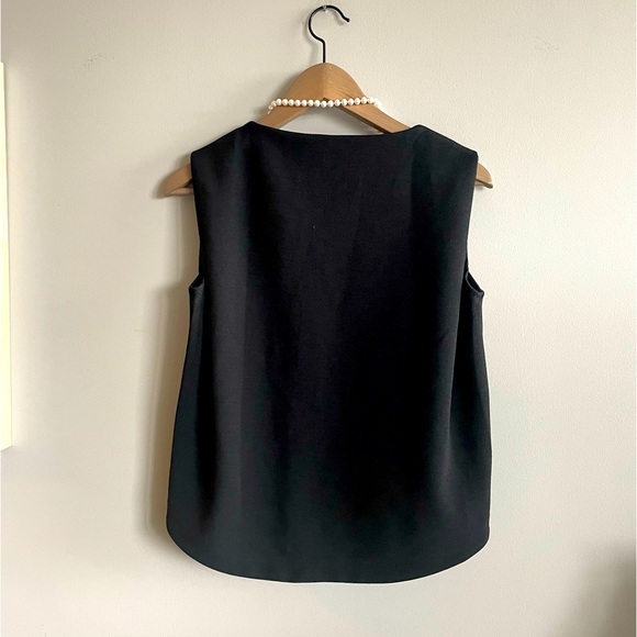 Club Monaco black cropped top - Picture 2 of 6